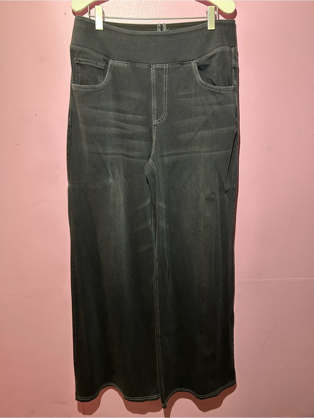 HALARA Black Wide-Leg Pull-On Pants